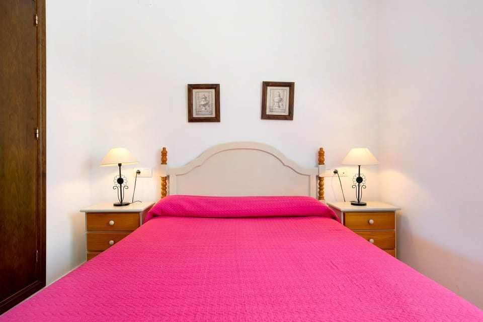 Living room, Bedroom