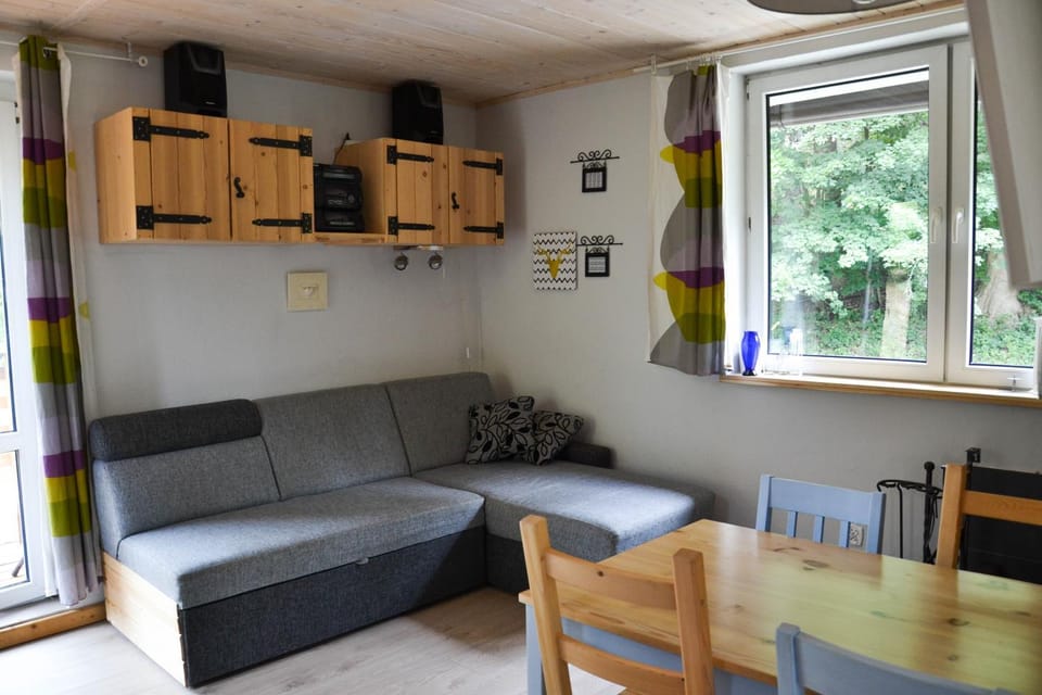 Domek Klimaty- Kamieńczyk Chalet in Lower Silesian Voivodeship