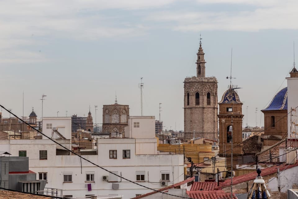 City view, Landmark view, Street view