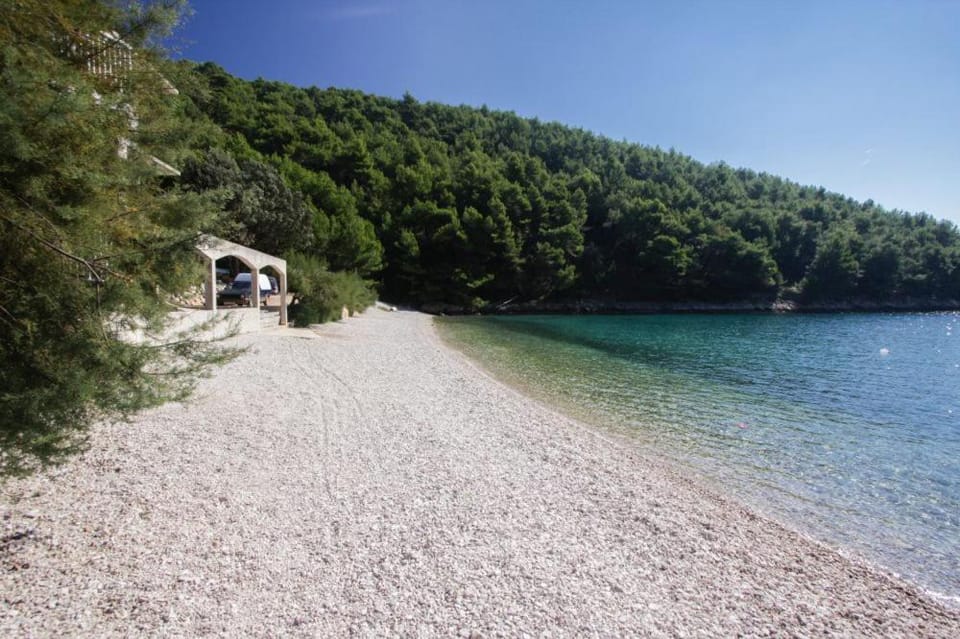 Property building, Beach