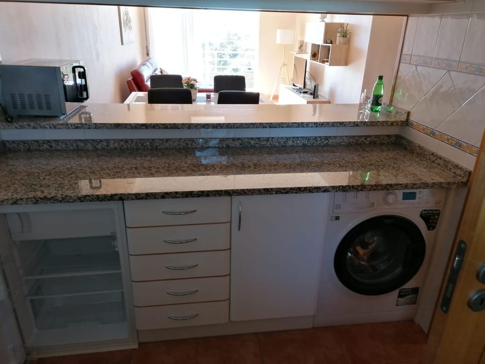 Kitchen or kitchenette, kitchen