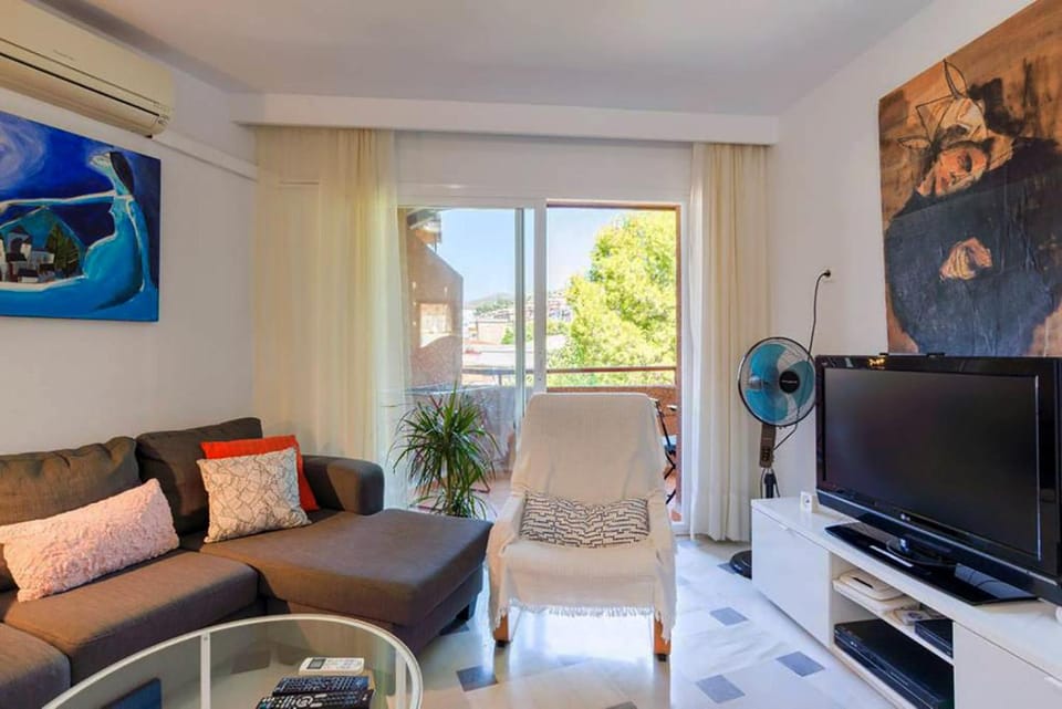 Apartamento con parking gratuito Apartment in Malaga