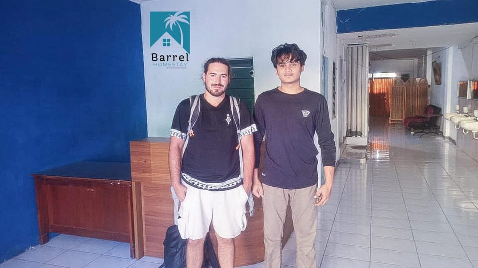 BARREL HOMESTAY PADANG - Mentawai Tour Package, Airport Transport, Sumatra Local Touch Bed and Breakfast in Padang