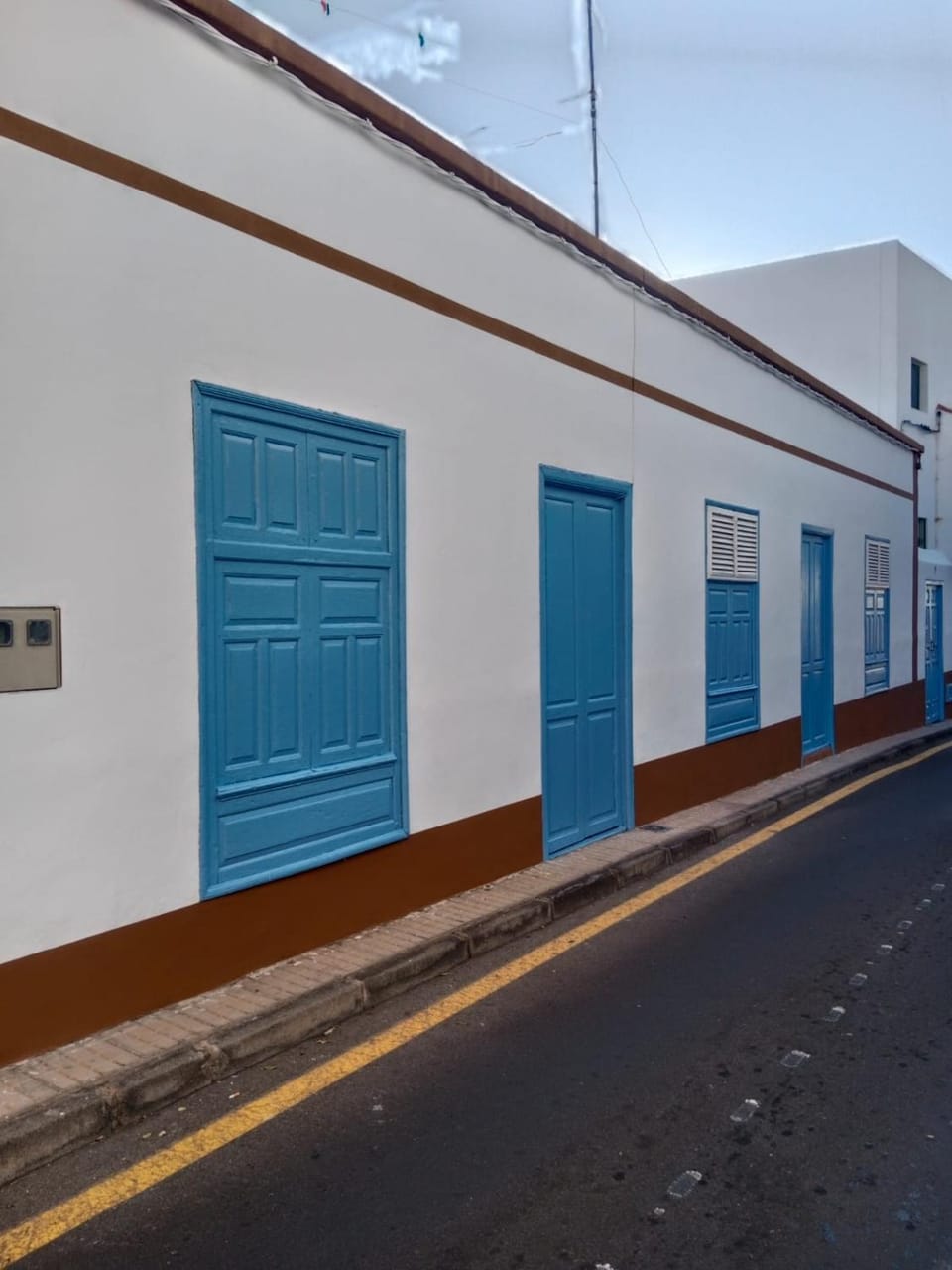 Facade/entrance