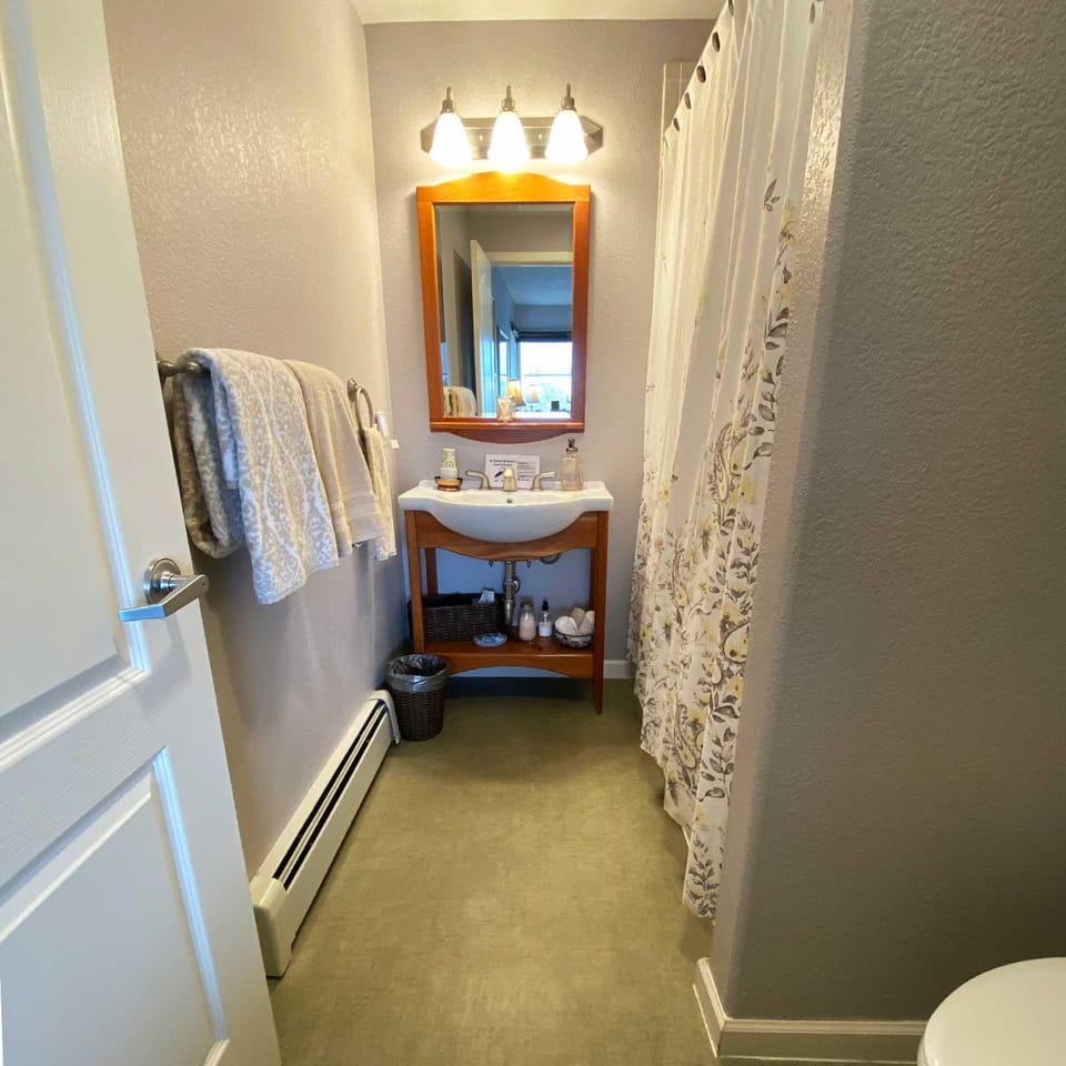 Susitna Place B&B Bed and Breakfast in Anchorage