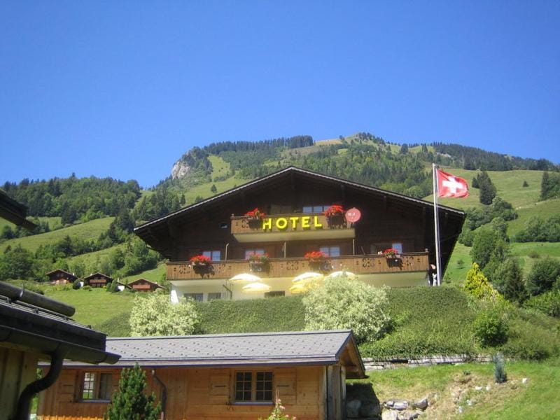 Hotel Elite B&B Inn in Rossinière