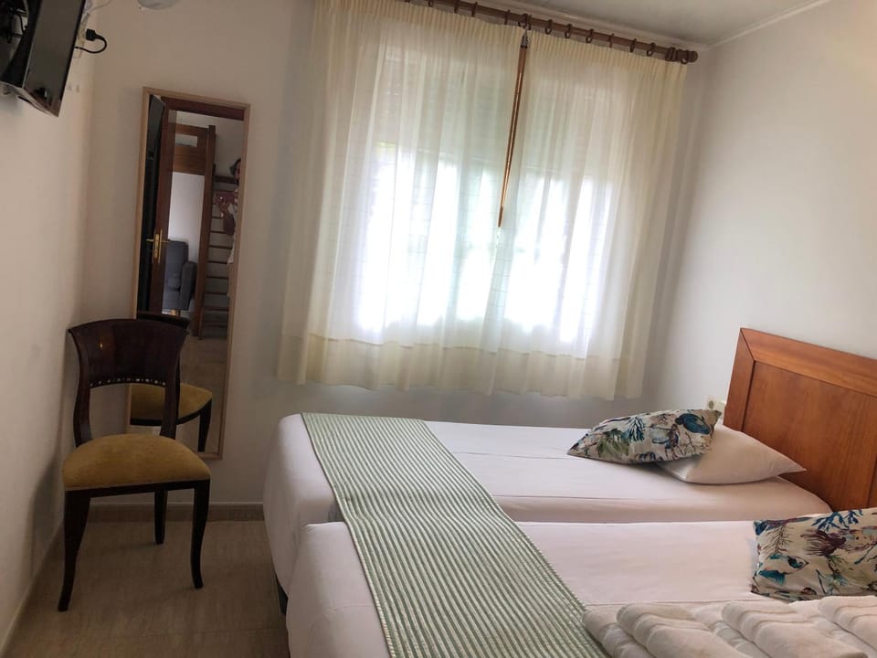 Airiños do Mar Bed and Breakfast in O Morrazo