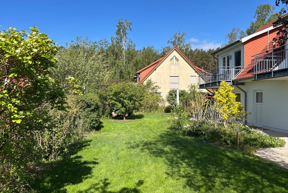 Garden, Garden view