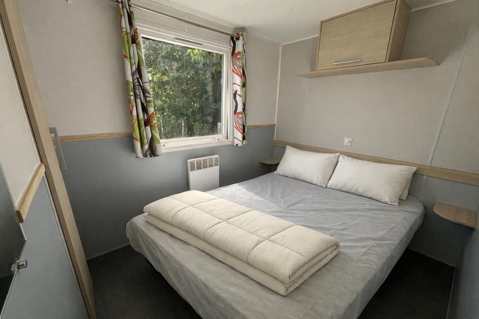 Camping La Sensation Campground/ 
RV Resort in Hauts-de-France