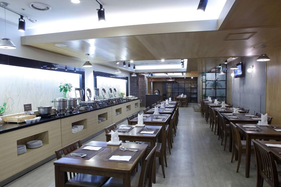 Restaurant/places to eat