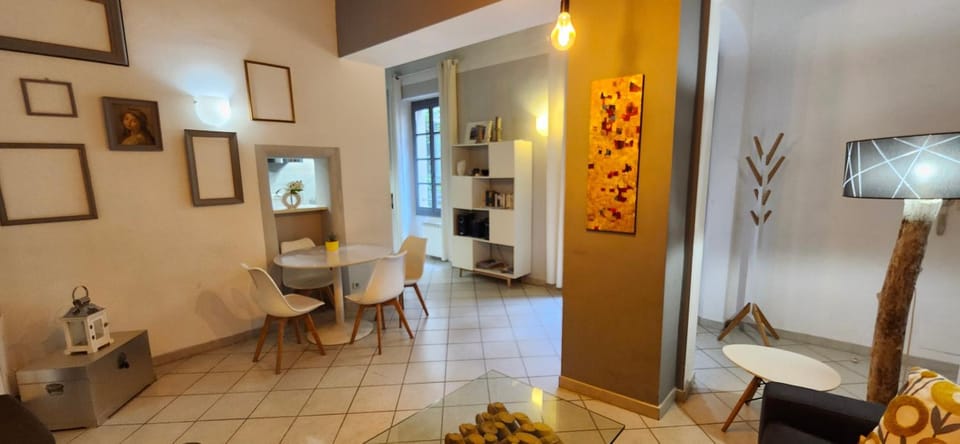 Le Barrème Apartment in Arles