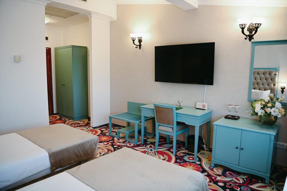 Bed, TV and multimedia