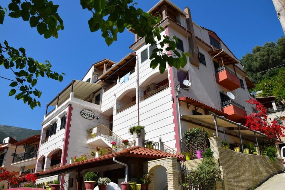 Zorbas Apartments Apartment in Peloponnese, Western Greece and the Ionian