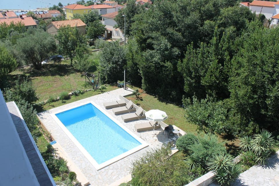 Natural landscape, Pool view, Street view, Swimming pool, Swimming pool