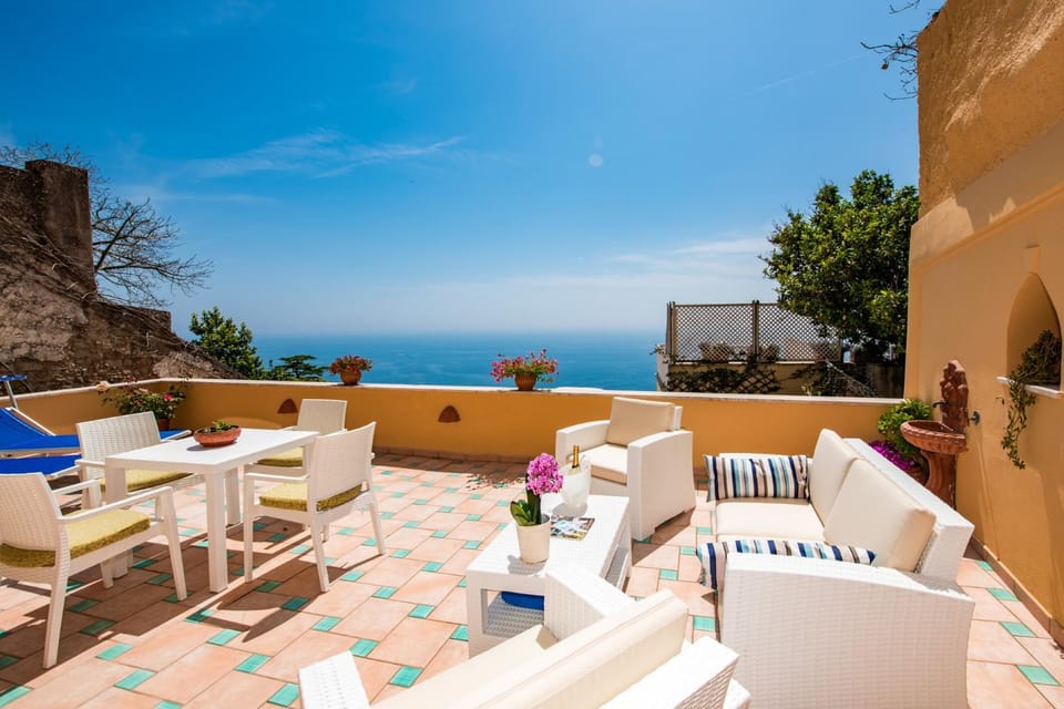Patio, Balcony/Terrace, Decorative detail, Sea view