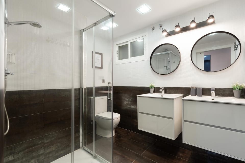 Shower, Bathroom, heating