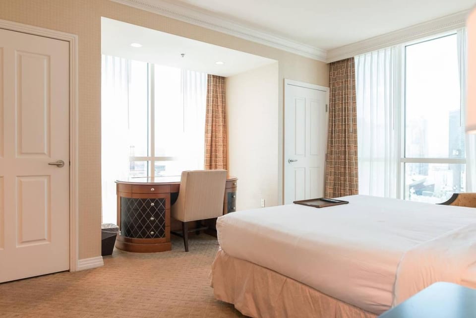 True 1BR Balcony Suite with Strip View at MGM Signature Apartment hotel in Las Vegas Strip