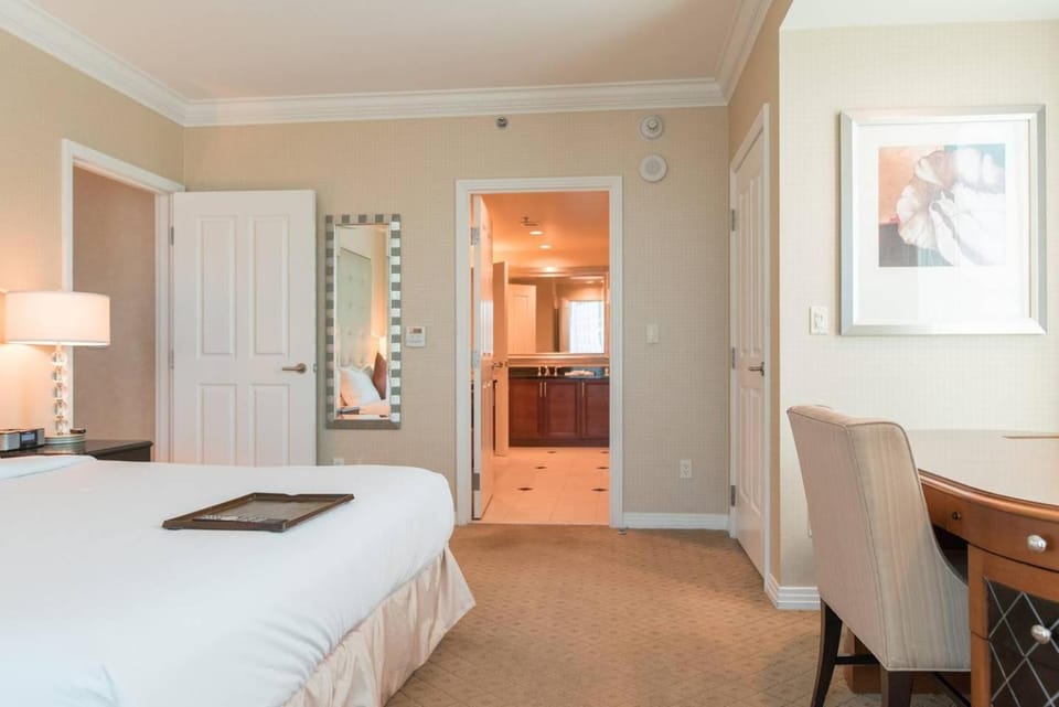 True 1BR Balcony Suite with Strip View at MGM Signature Apartment hotel in Las Vegas Strip