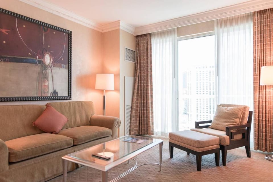 Living room, Seating area, City view
