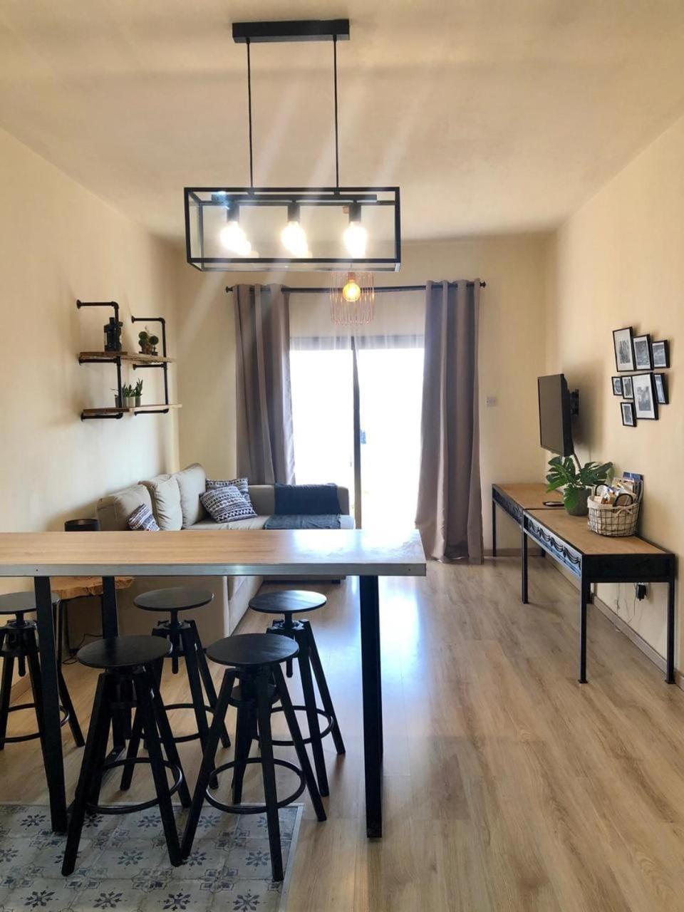 Evitas House Apartment in Paphos
