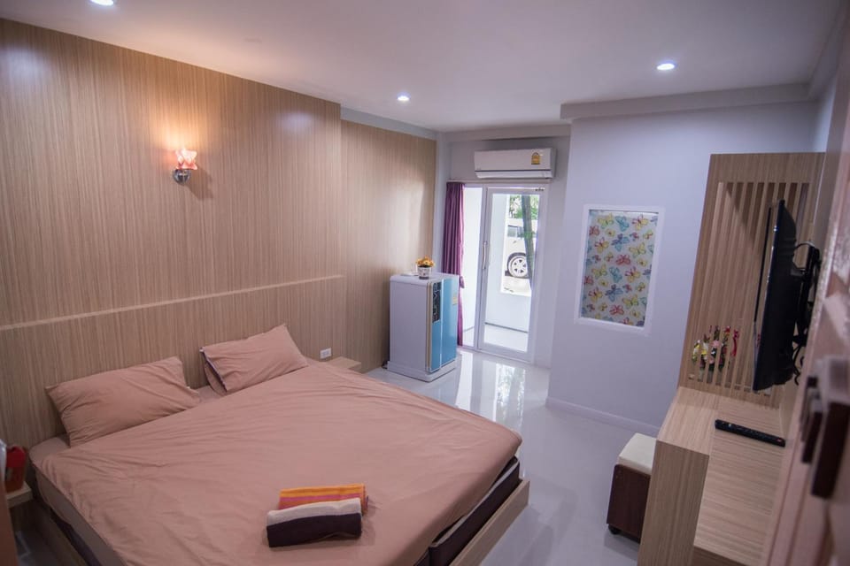 TN Thanyawit Apartment in Laos