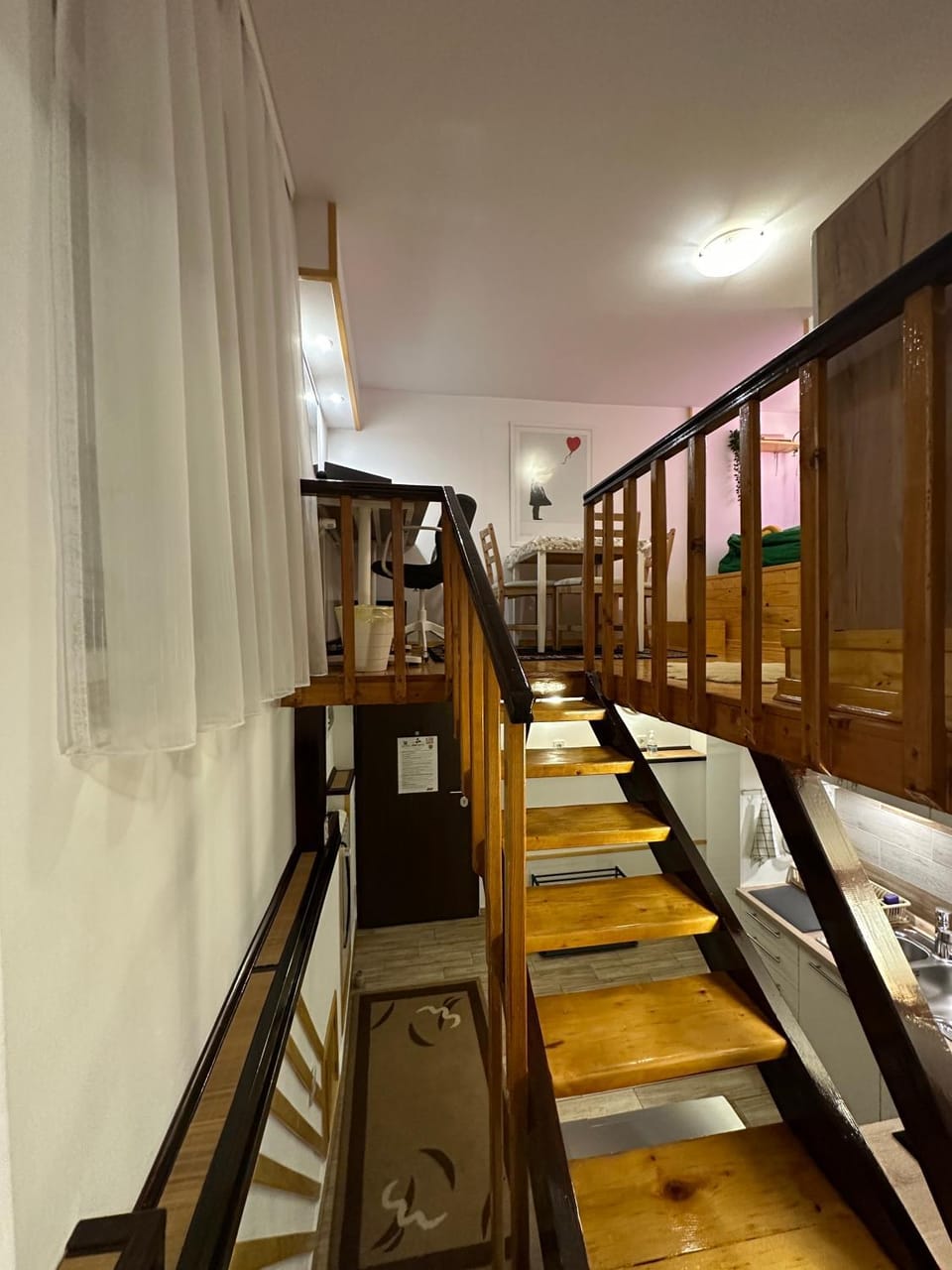 Bed, Seating area, Bedroom