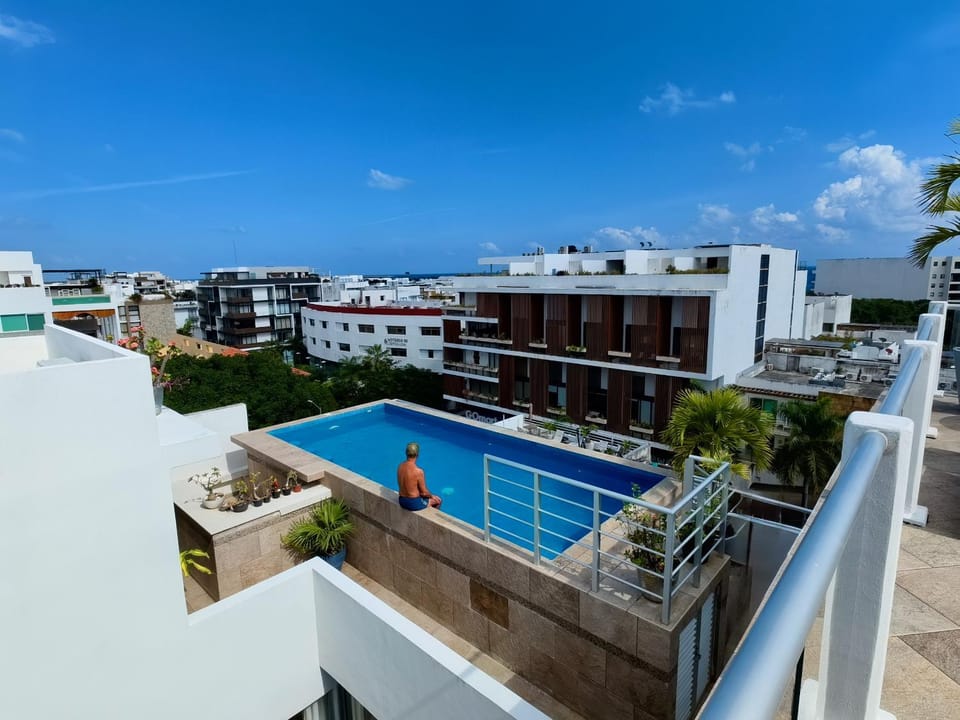 Property building, Swimming pool
