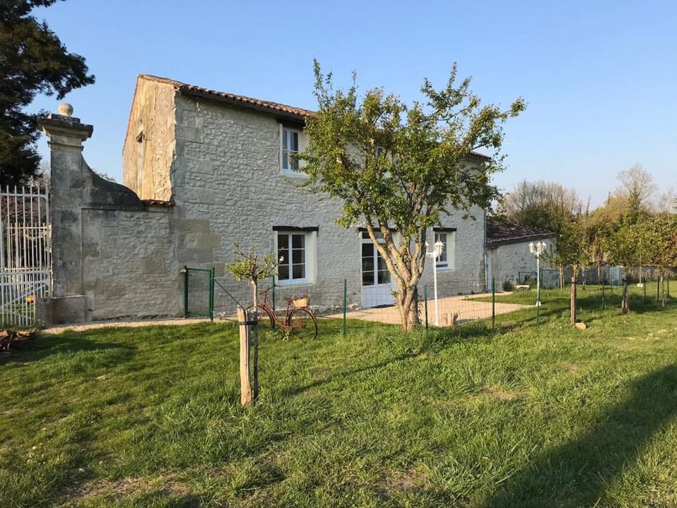 le Logis du Plessis Bed and Breakfast in Nouvelle-Aquitaine