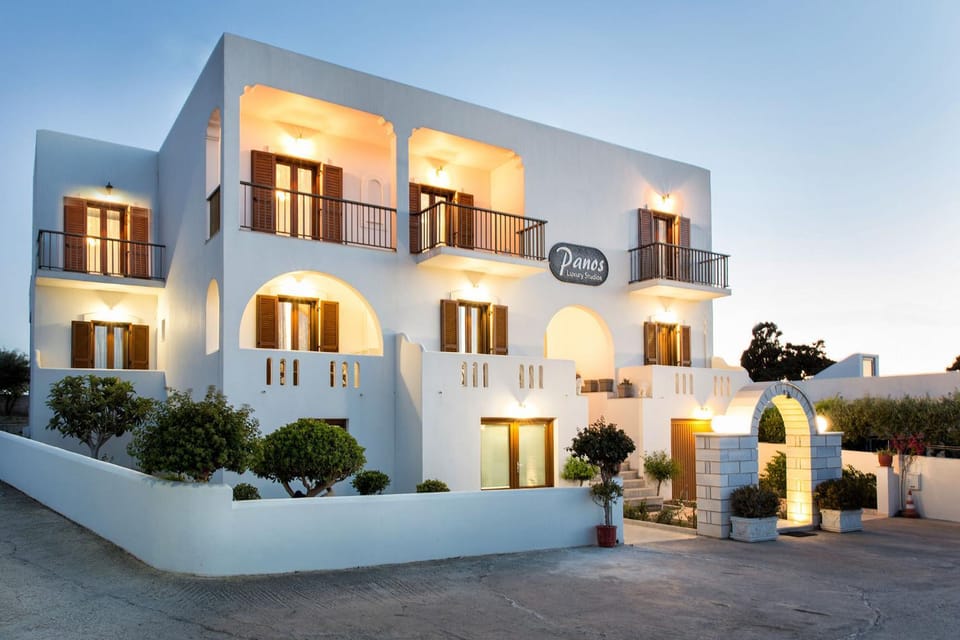 Property building, Balcony/Terrace
