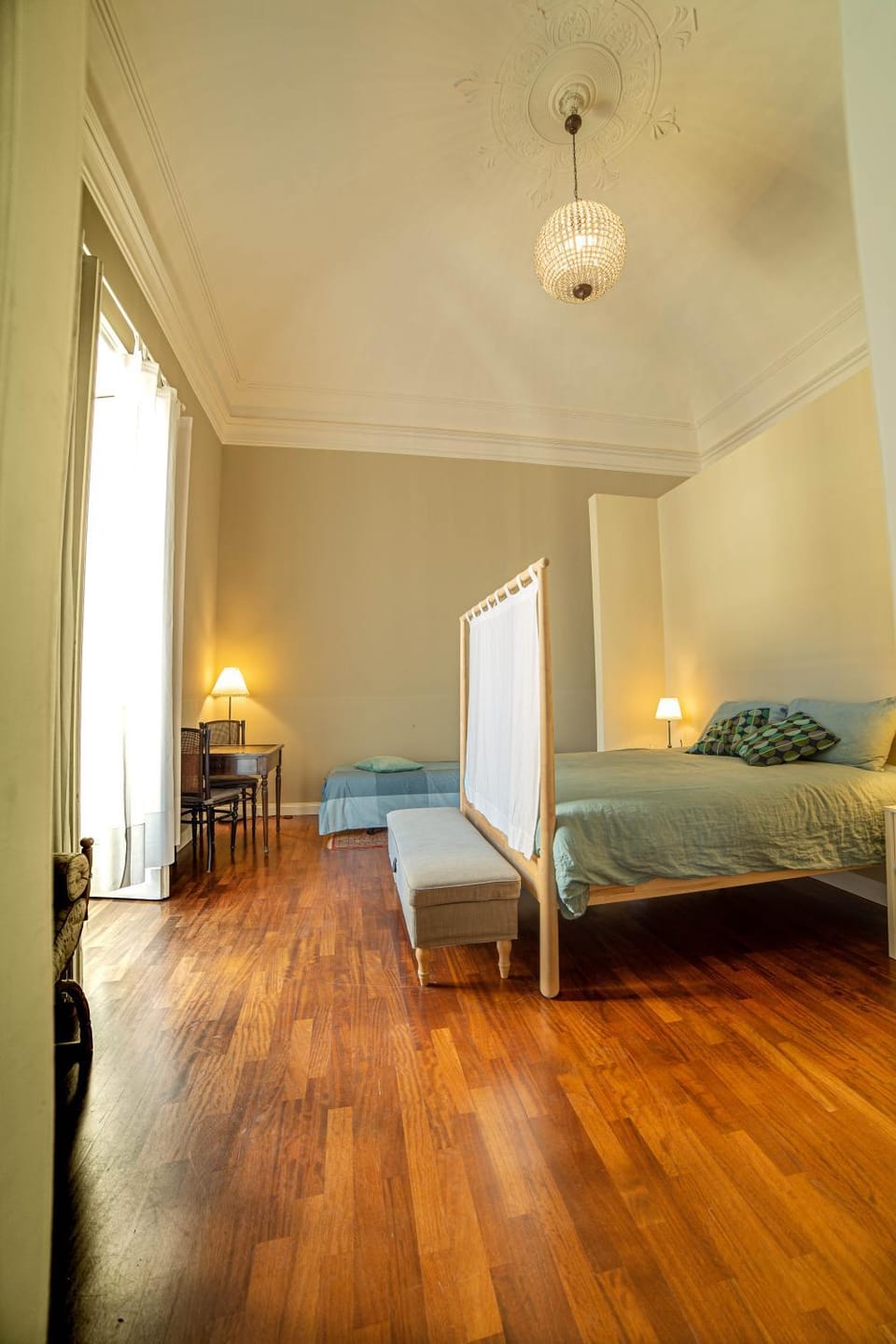Photo of the whole room