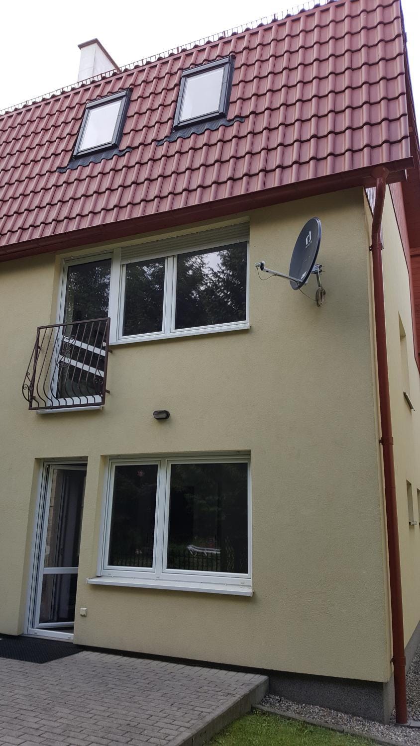 Apartament rodzinny z ogrodem - Bliżej Zdroju House in Lower Silesian Voivodeship