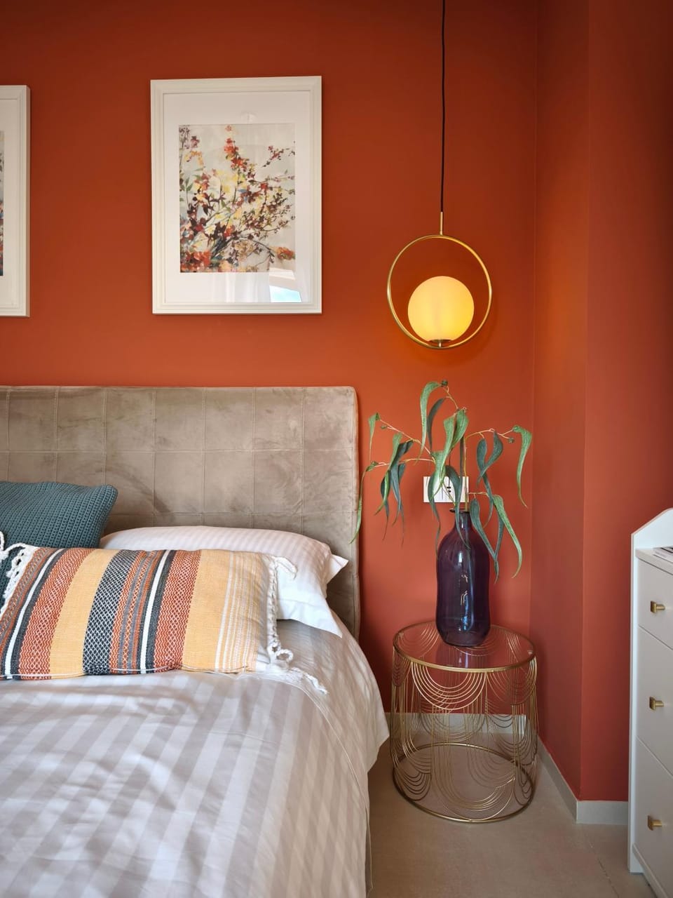 Bed, Photo of the whole room, Decorative detail, Bedroom, furniture