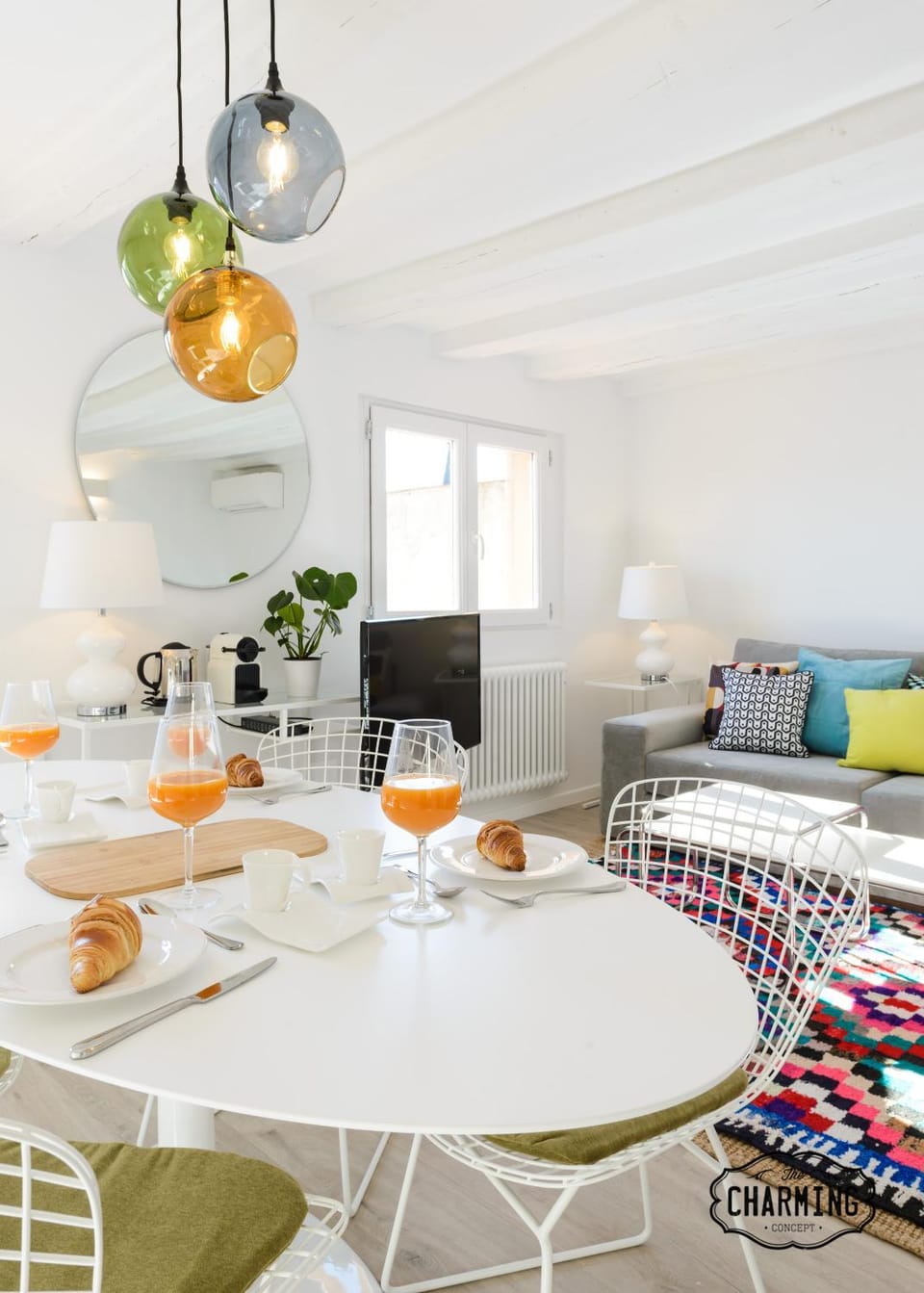 Living room, Dining area