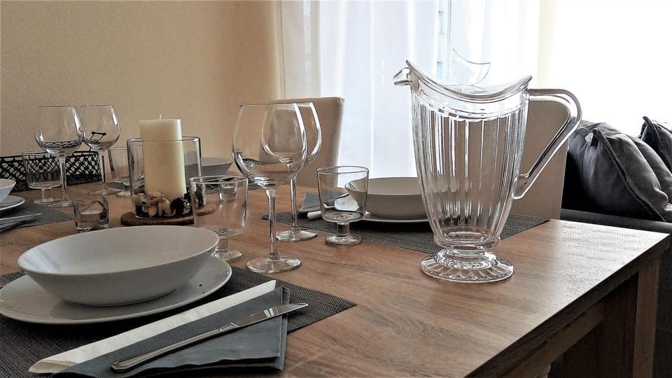 Lovely, charming and quiet apartment in the centre air conditioned and free private garage Apartment in Como