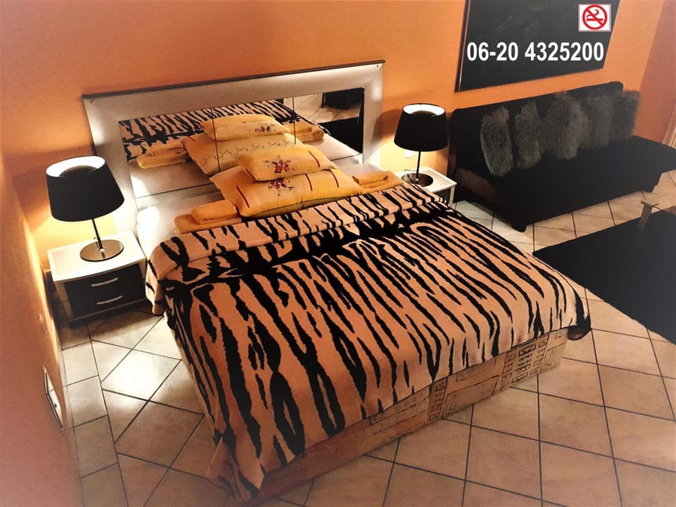 Apartment in the center of Budapest -free garage parking Apartment in Budapest