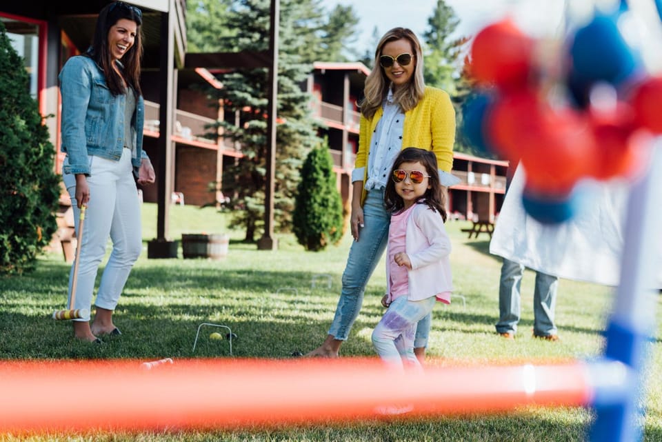 Spring, People, Activities, Summer, Autumn, On site, Area and facilities, Entertainment, young children, group of guests, Family