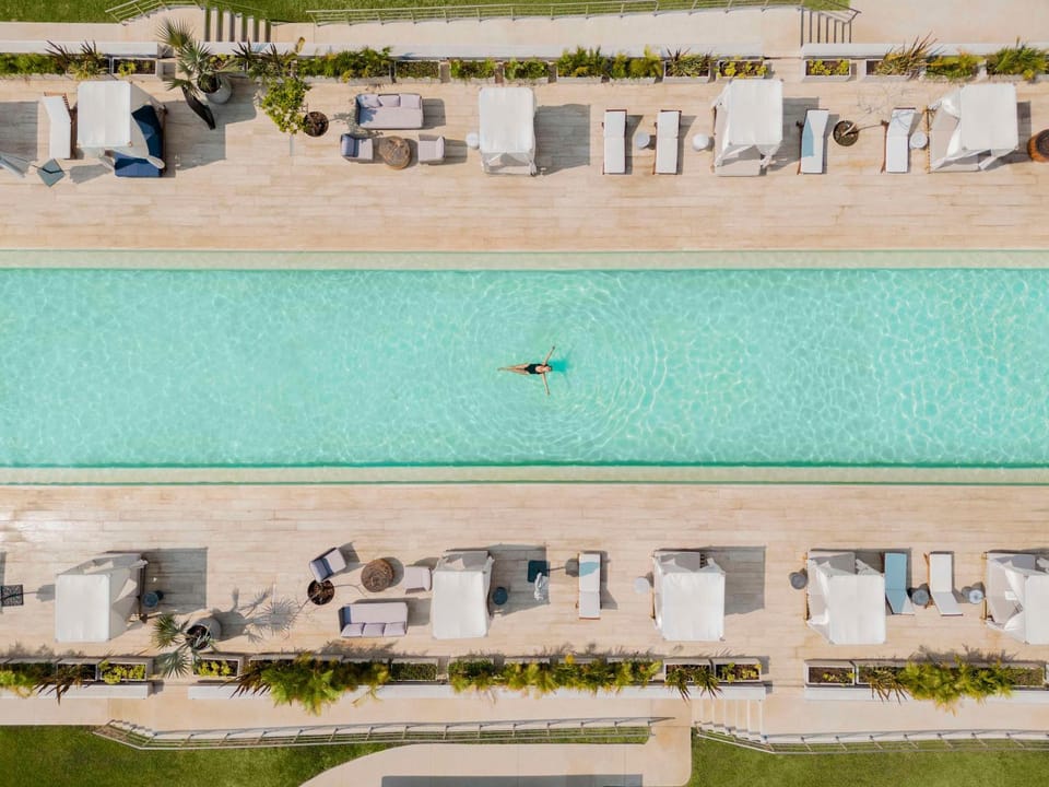 Pool view, Swimming pool
