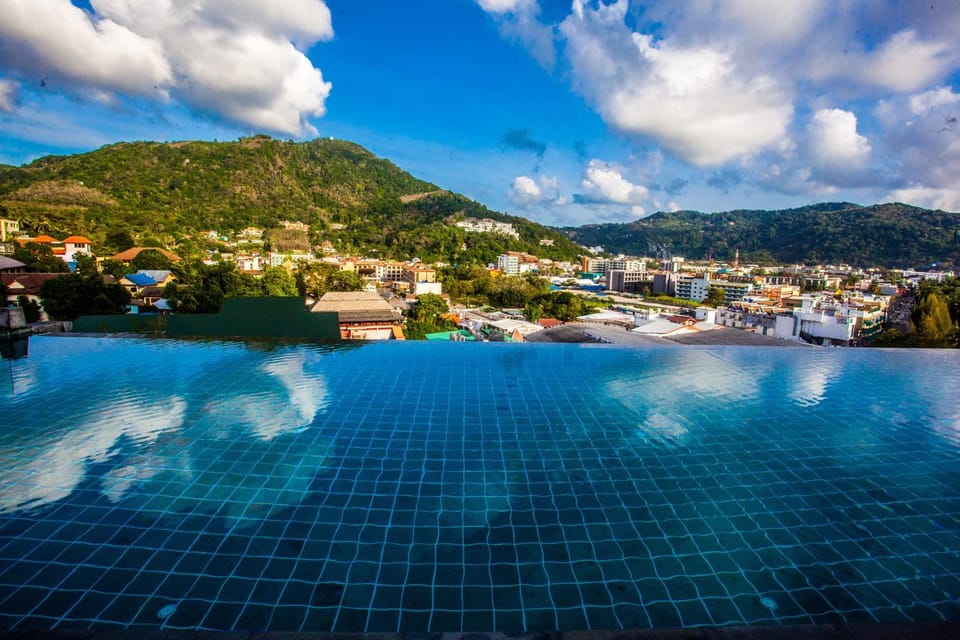 City view, Mountain view, Swimming pool
