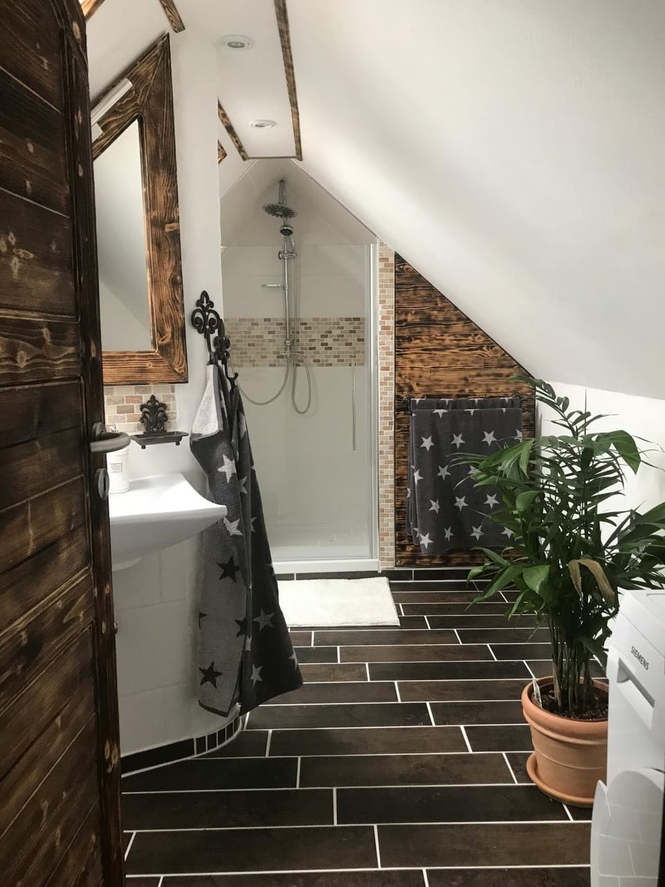 Facade/entrance, Bathroom