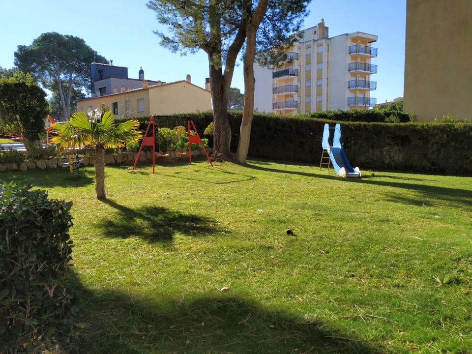 Children play ground, Garden