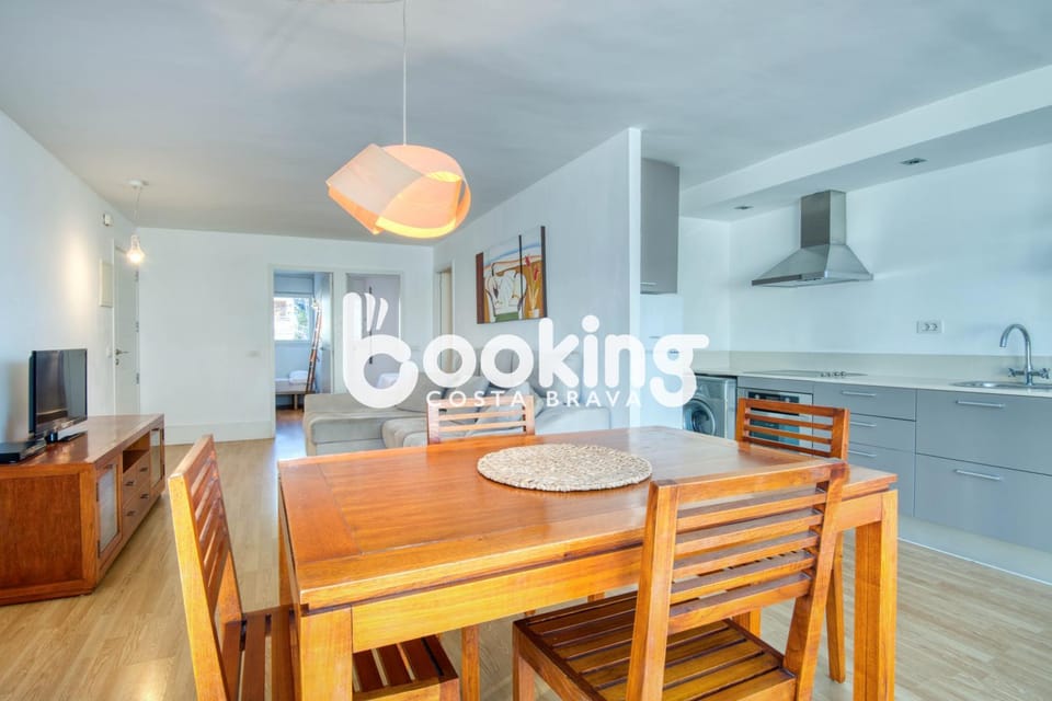 TV and multimedia, Kitchen or kitchenette, Dining area, pet friendly