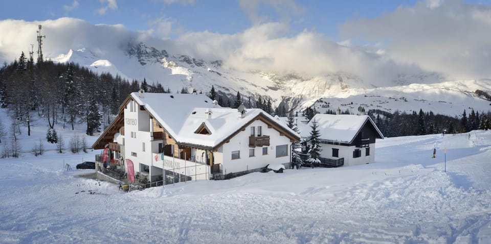 Property building, Winter