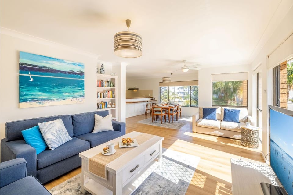 Columbia Views 2 Aircon WI FI Netflix Views and Boat Parking Apartment in Nelson Bay