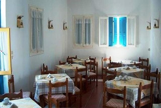 Coffee/tea facilities, Dining area