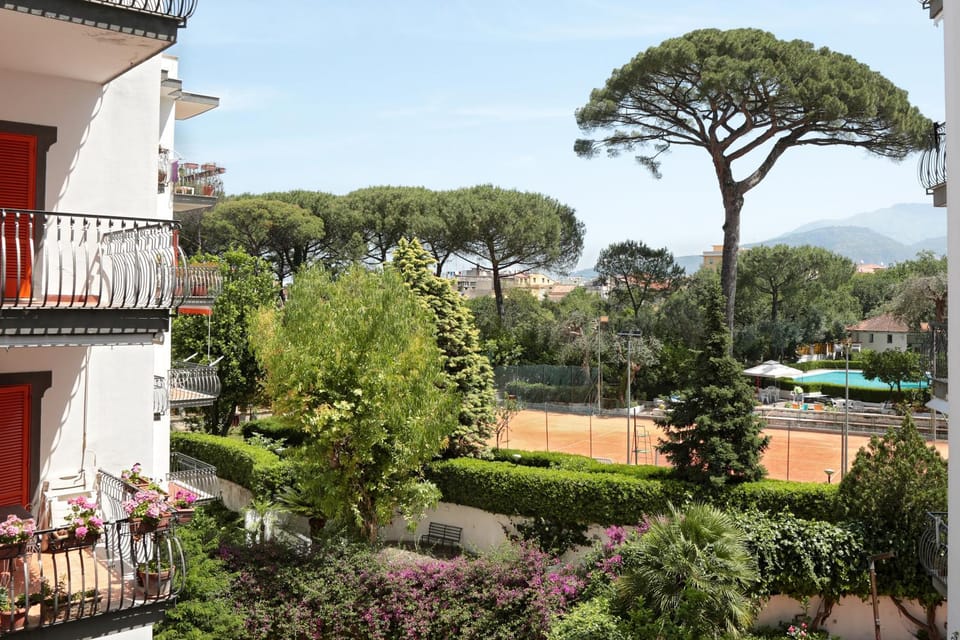 Garden view, Pool view