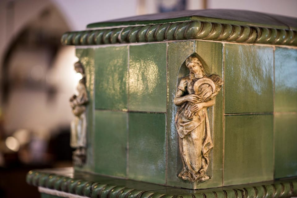 Property building, Decorative detail