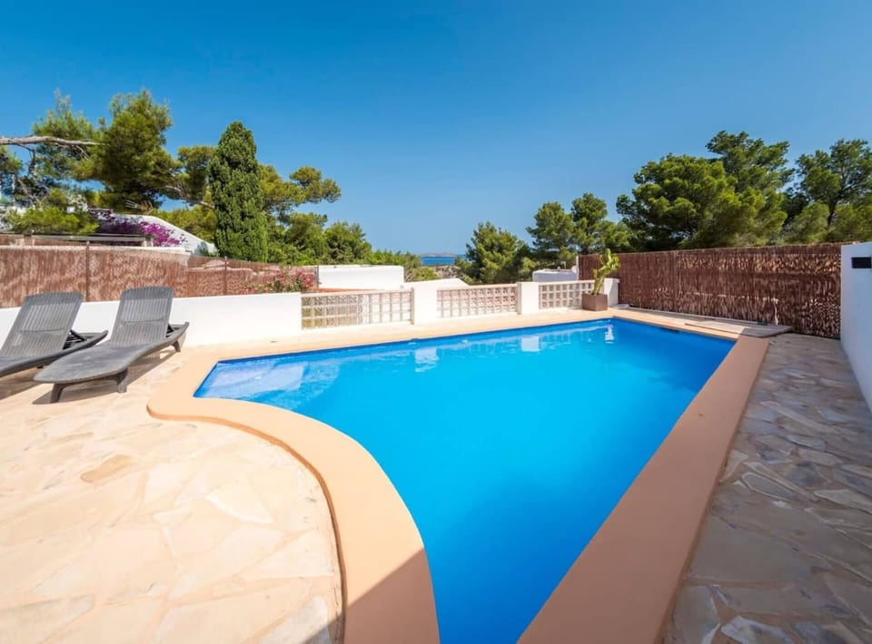 Villa en Cala Vadella Familias y Parejas Villa in Ibiza