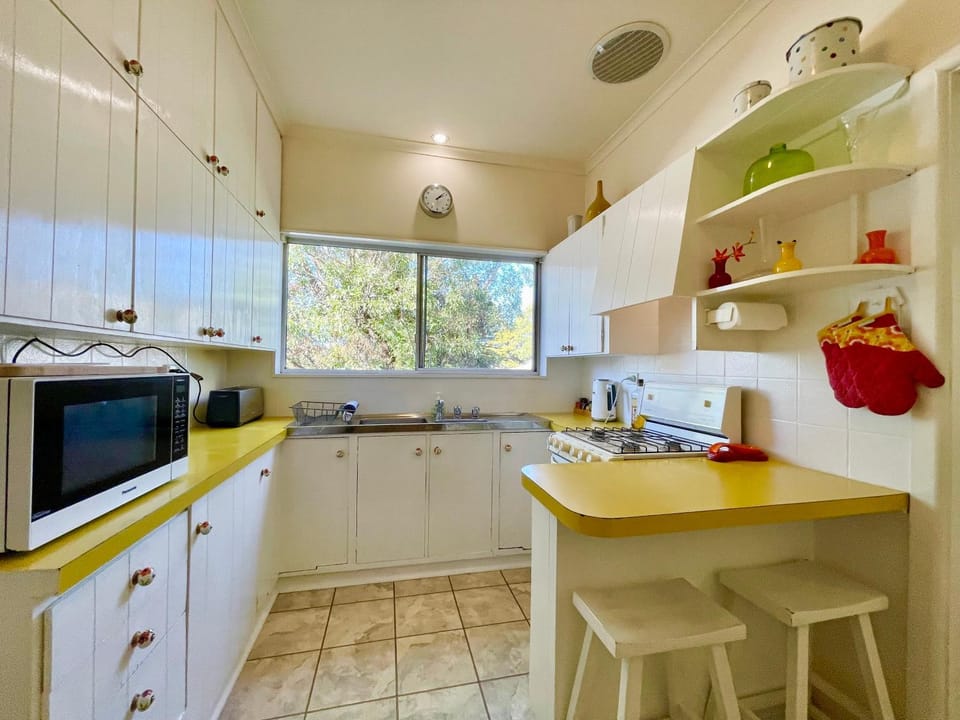 Raspberry Terrace of Leura House in Katoomba