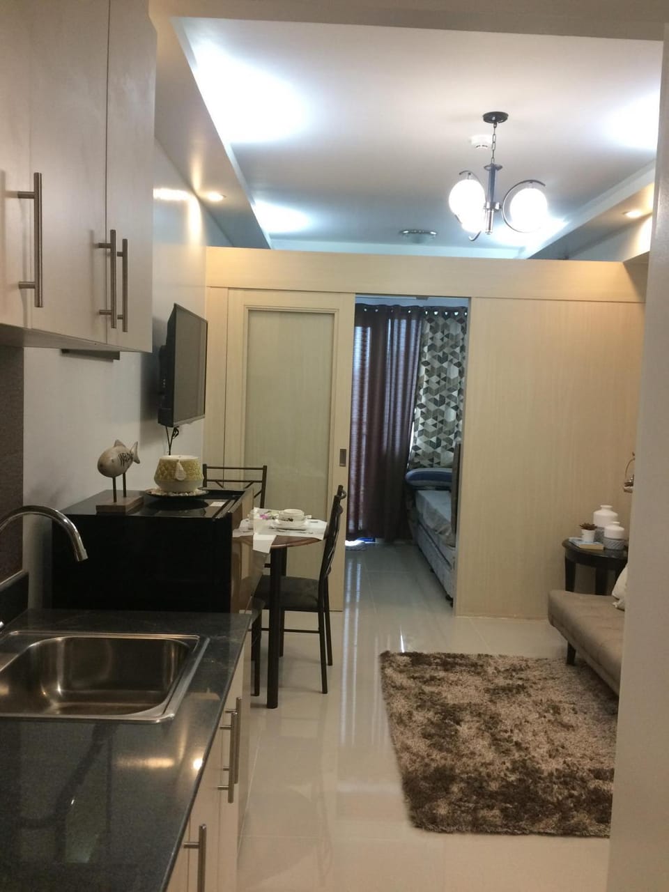 Reese @ Sea Residences Manila Apartment in Pasay