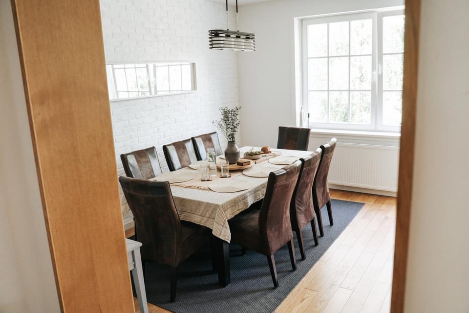 Living room, Seating area, Dining area